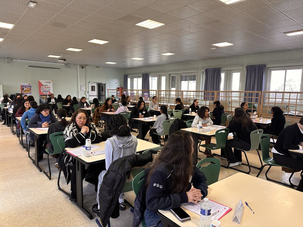 Medef Val d'Oise tweet media