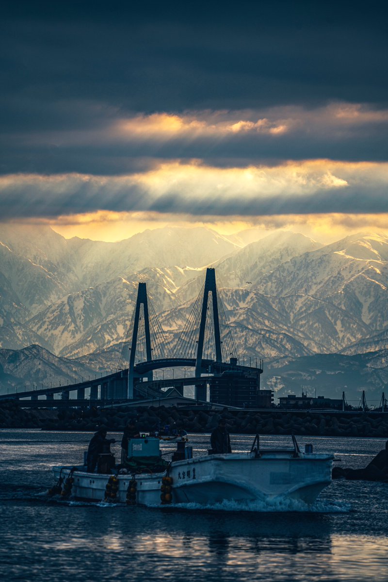 美しい😍
これが、富山だ！
美しい写真をありがとうございます♪