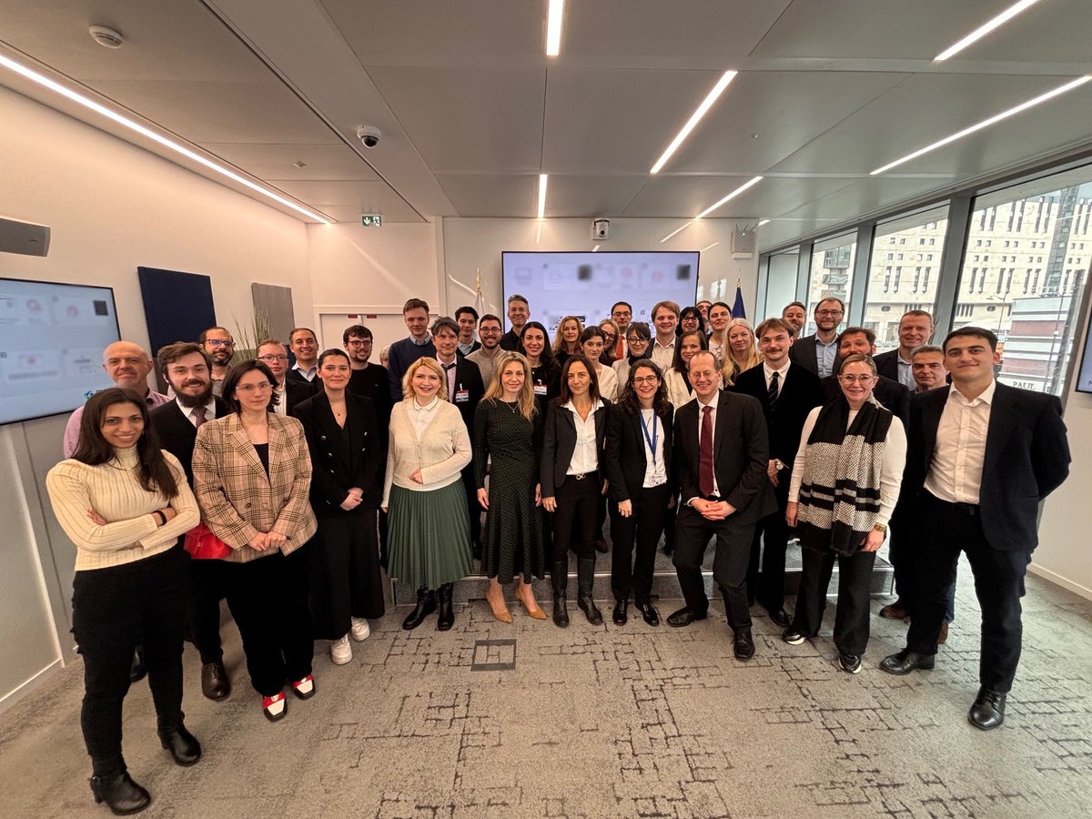 ESMAComms's tweet image. The 4th @EU_SDFA workshop, held at #ESMA on 10-11 February, explored how #tokenisation is reshaping financial markets.💡

🎯 The event offered practical insights into market trends &amp;amp; highlighted lessons learnt from challenges linked to emerging #DLT activities. #DigitalFinanceEU