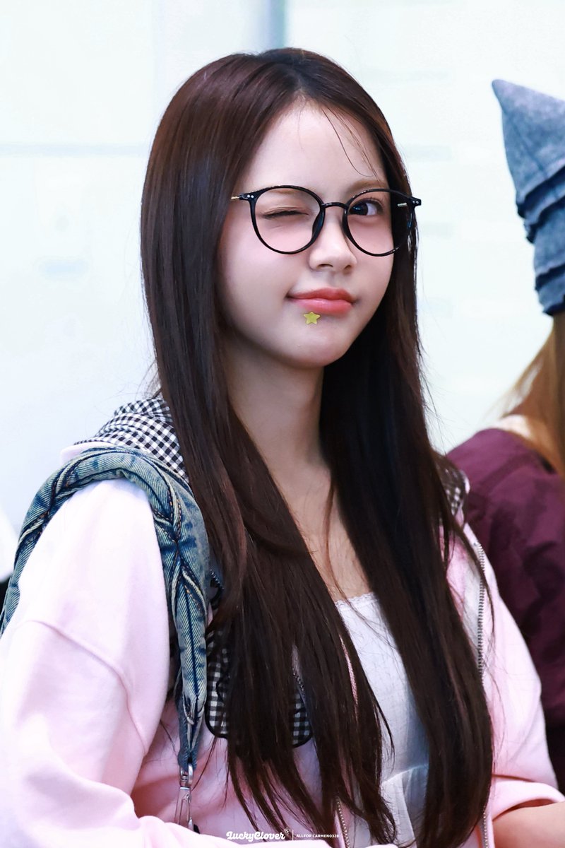 260212

#Hearts2Hearts #하츠투하츠 #H2H
#CARMEN #카르멘