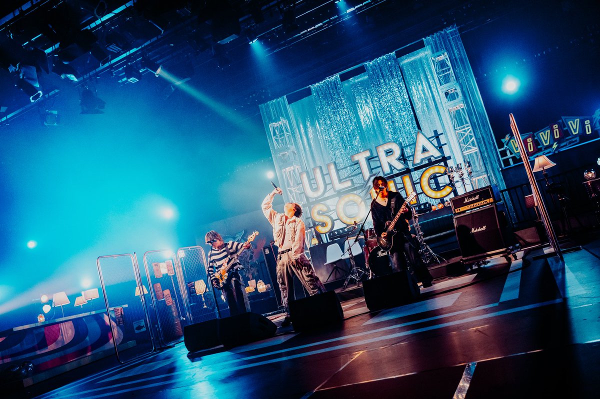 cho_choonpa_tx's tweet image. 【#テレ東超超音波 スタジオPhoto📸】
⚡️2/13(金) 27:20〜深夜放送

WORSTRASH(@worstrash)

🎞️@music_1833

🔴見逃し配信は翌日2/14土曜お昼12時から1週間
#超超音波 #WORSTRASH #LMKM