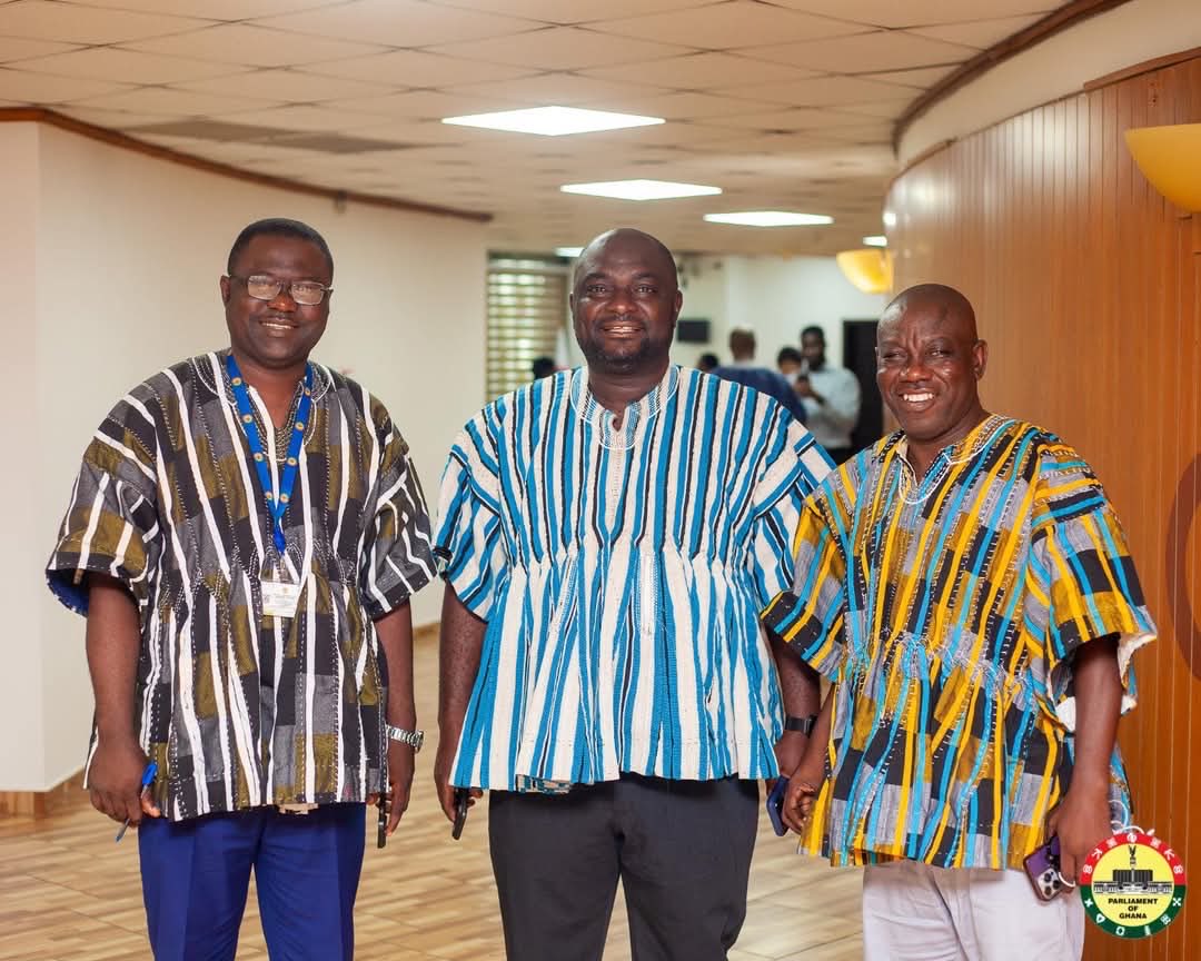 #FuguWednesday #parliamenthouse
Our tradition,our way of life 
🇬🇭 ❤️