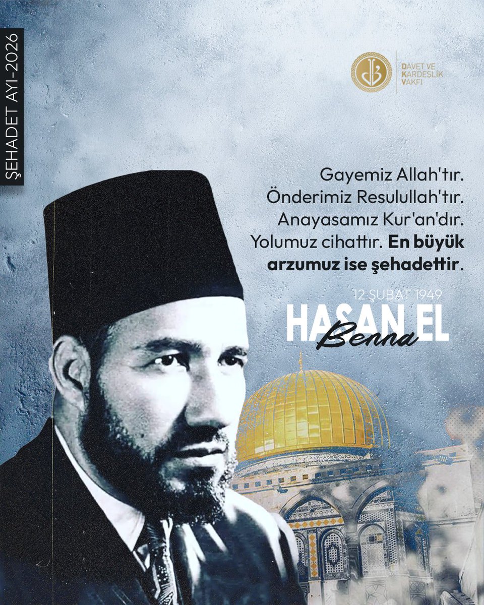 Çocuk yaşta Kur’an’la yetişti, genç yaşta ümmetin yükünü omuzladı.
Bir evde başlayan davayı kısa sürede büyük bir harekete dönüştürdü. Onun çağrısı; sadece söz değil, sahaya inen bir bilinçti.

Şehit İmam Hasan el-Benna’yı rahmetle anıyoruz.