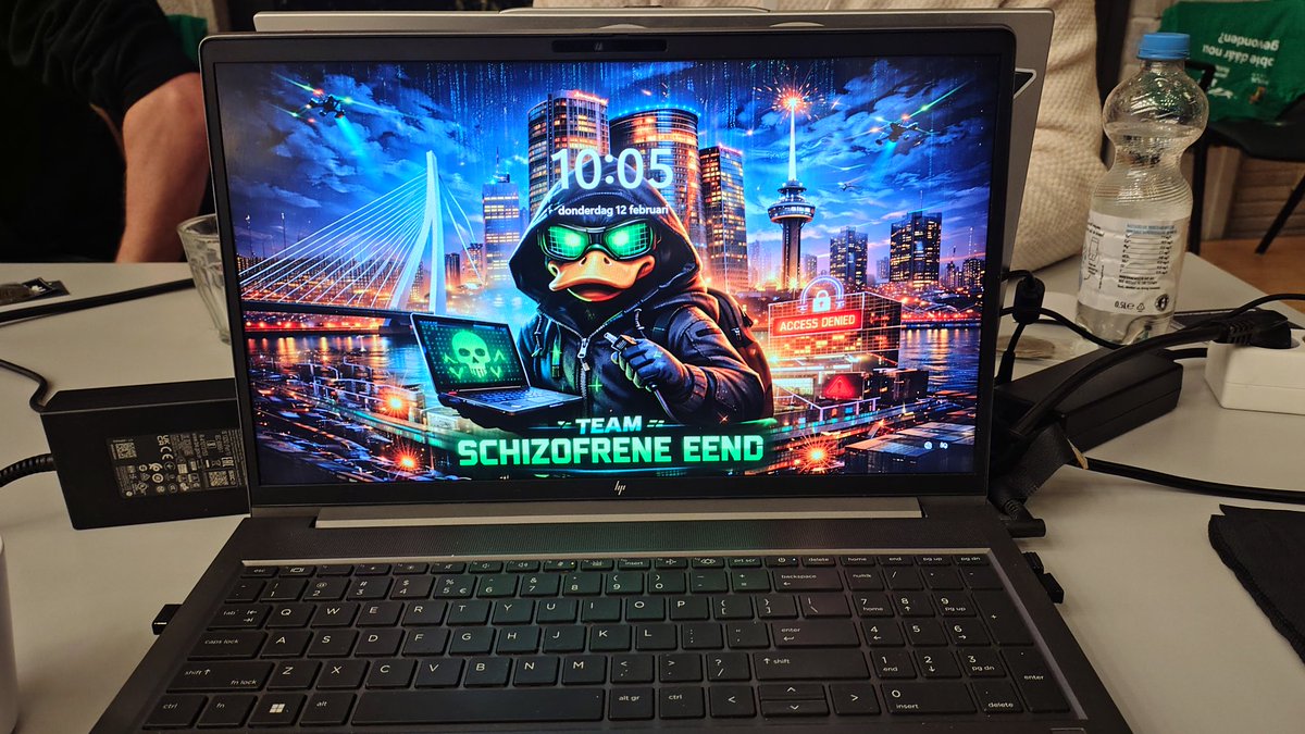 SchizoDuckie's tweet photo. #Hack010 letsgoooo https://t.co/dTD6tye810