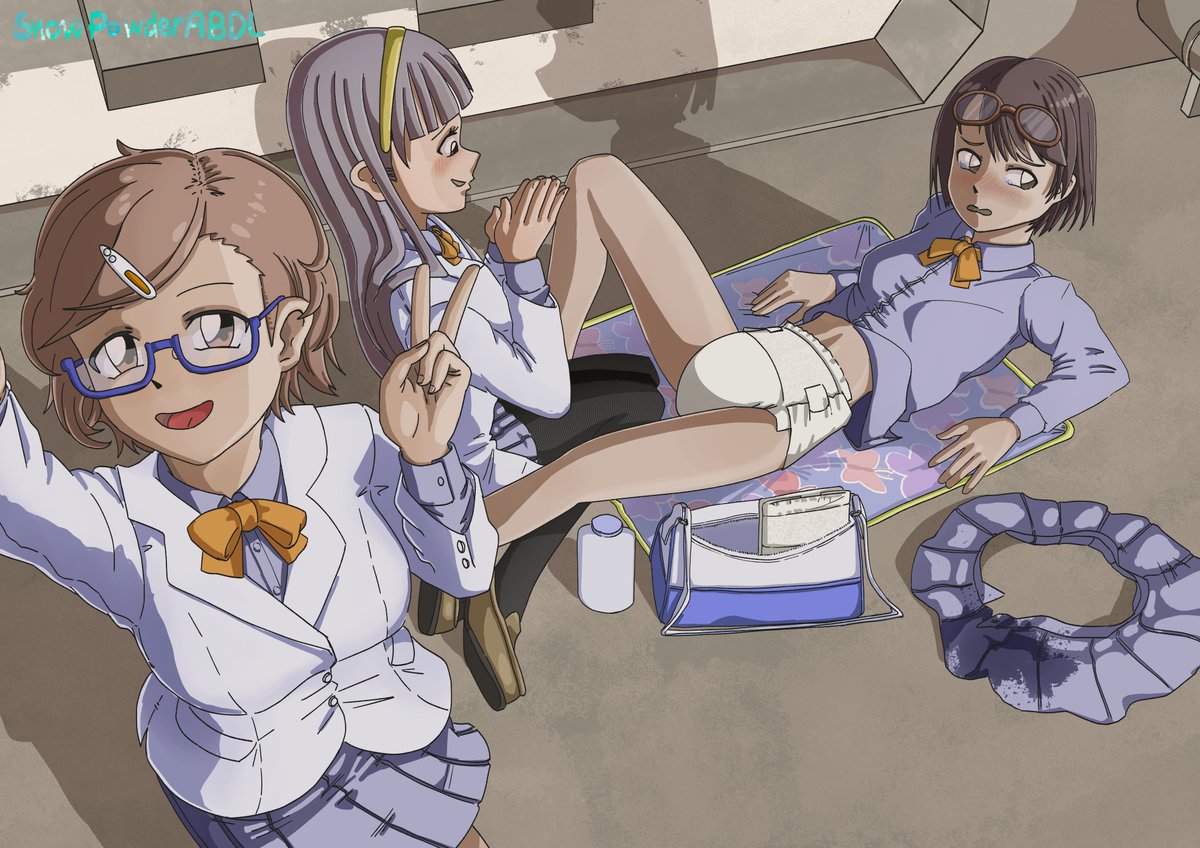 SnowPowder tweet media