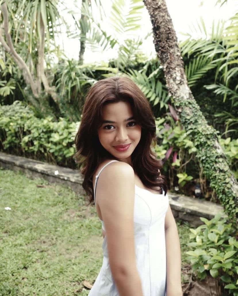 pure Indonesian beauty.