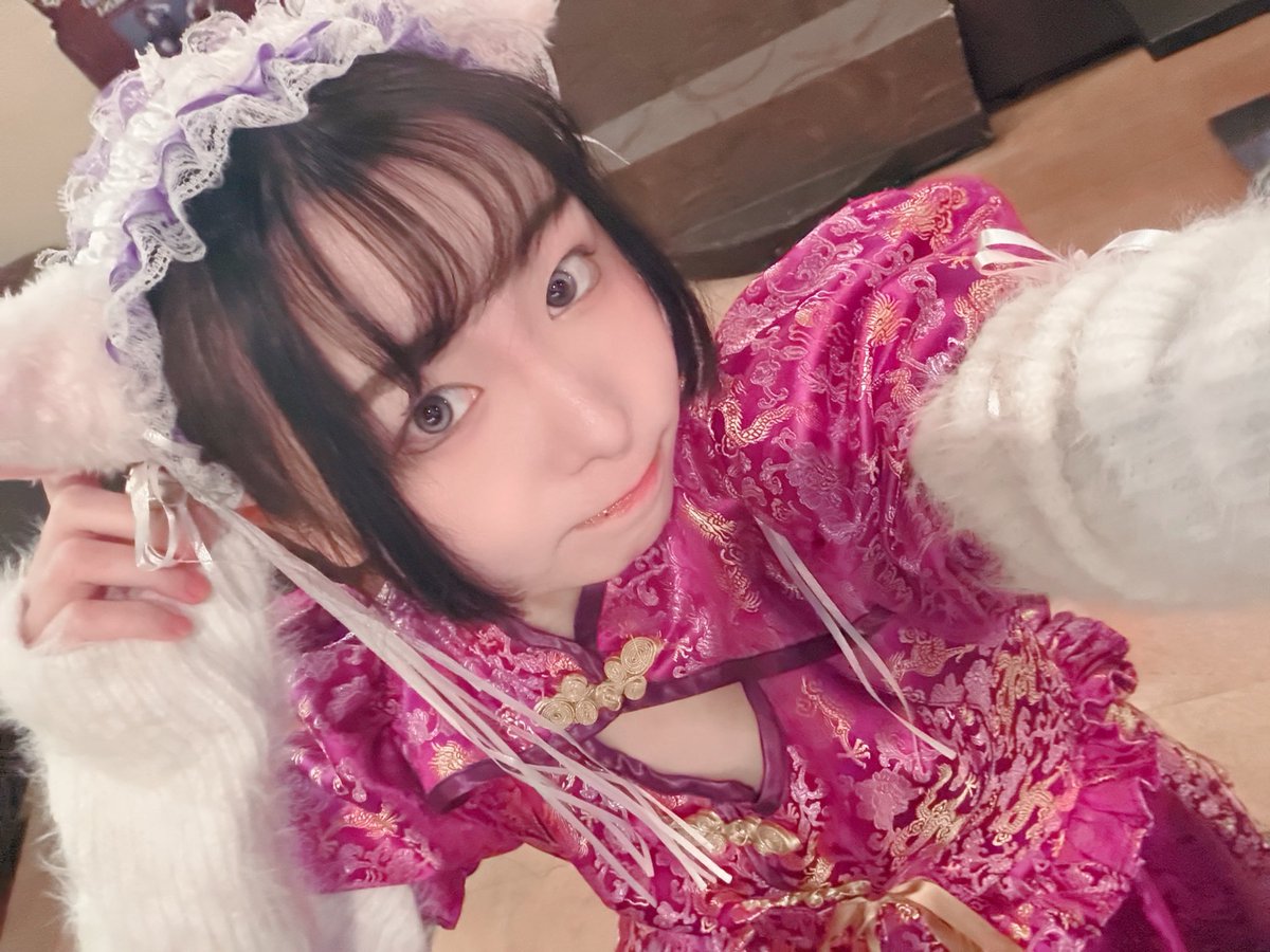 にーにゃお🐱
ゆめちちゃんと23時までお待ちしてます🌟
なんか桃猫久々な感じする…💭
 #桃猫堂  #横浜 #関内  #馬車道  #コンカフェ