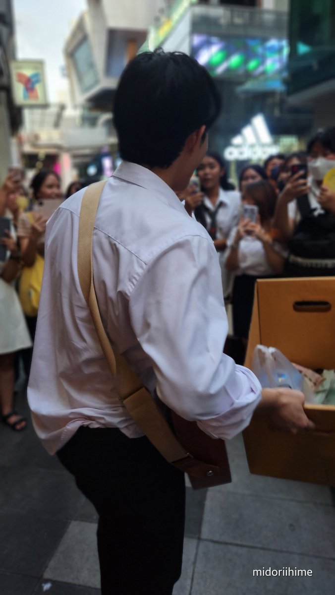 อาเด 🍀 tweet media