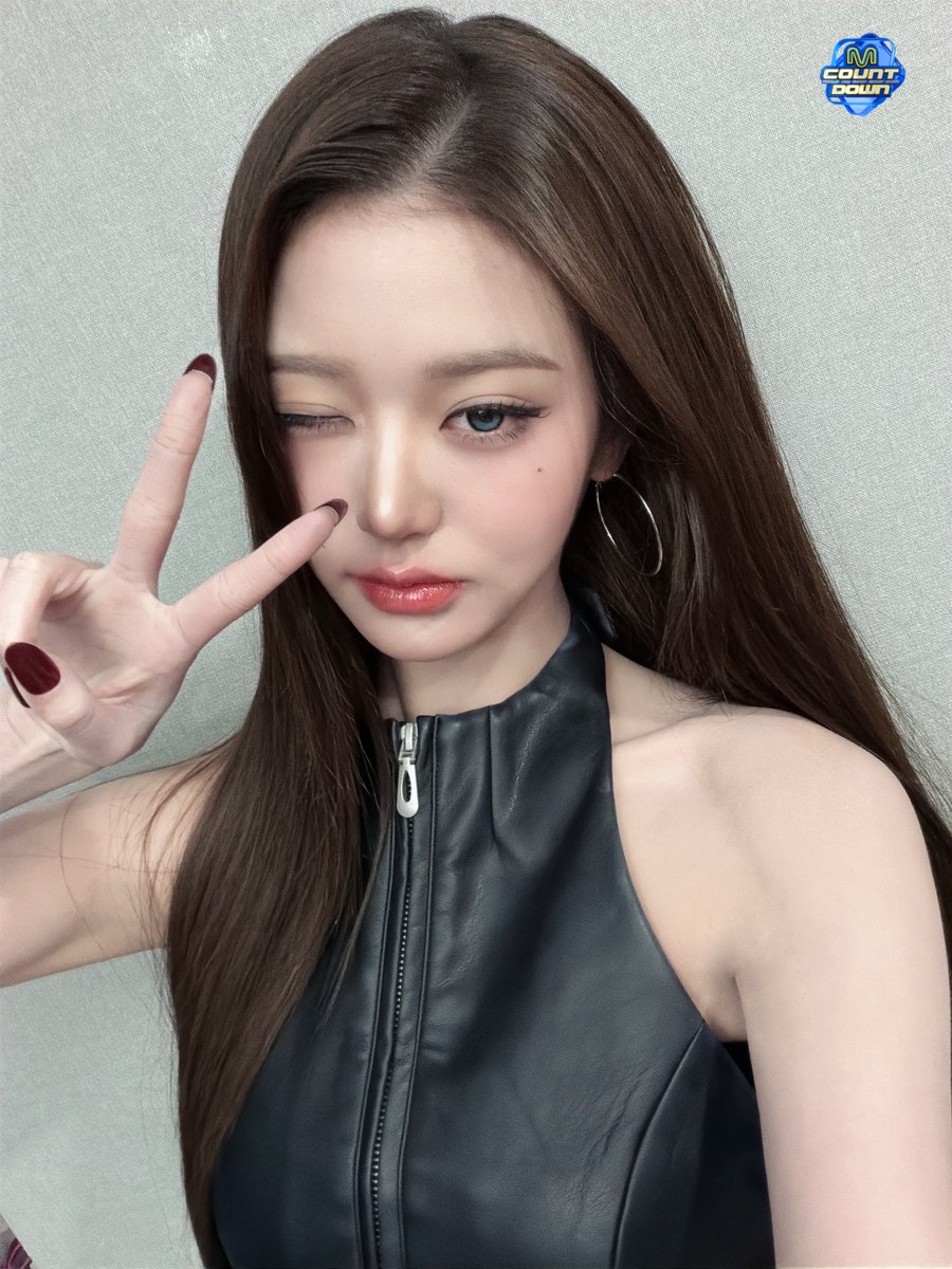 M COUNTDOWN tweet media