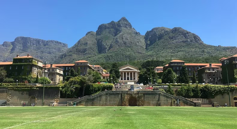 BusInsiderSSA's tweet image. Top 10 universities in Southern Africa, according to the latest ranking (2026)

1. University of Cape Town (South Africa 🇿🇦)
2. Stellenbosch University (South Africa 🇿🇦)
3. University of the Witwatersrand (South Africa 🇿🇦)
4. University of Johannesburg (South Africa 🇿🇦)
5.