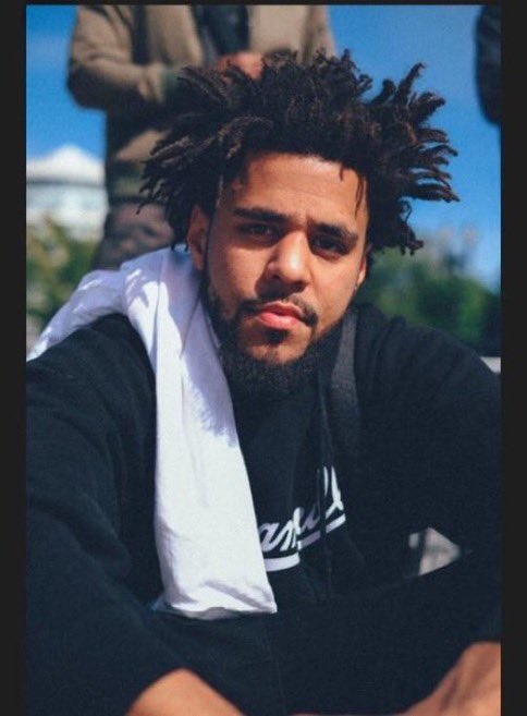 DeeDee🌟 tweet media