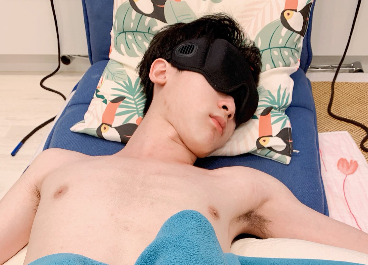 ❤️❤️代優質小奴誠徵❤️❤️
有精瘦,腳板好看,喜歡被虐屁股及腳板的台灣學生奴,想跟這個可愛的小奴一起被主人調教的嗎? 若願意,請聯繫