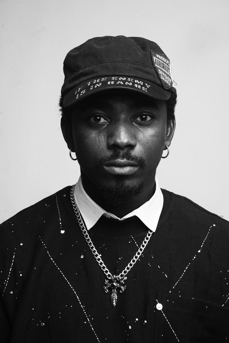 JUST IN 🚨

Llona has now surpassed 200 MILLION streams across all credits on Spotify. 👏🏾