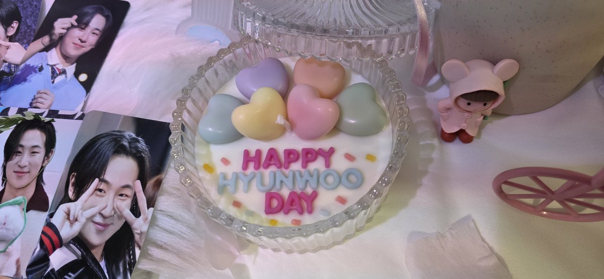 💐𝔹𝕖 𝕄𝕪 𝕍𝕒𝕝𝕖𝕟𝕥𝕚𝕟𝕖🩷
 
현우 생카 오픈 D-1

내일 12시에 만나요🤗🤗

🩵 26.02.13(금) ~ 26.02.14(토)
🩷 카페 오소

#HBD_RHW
#현우에게_전하는_달콤한_고백