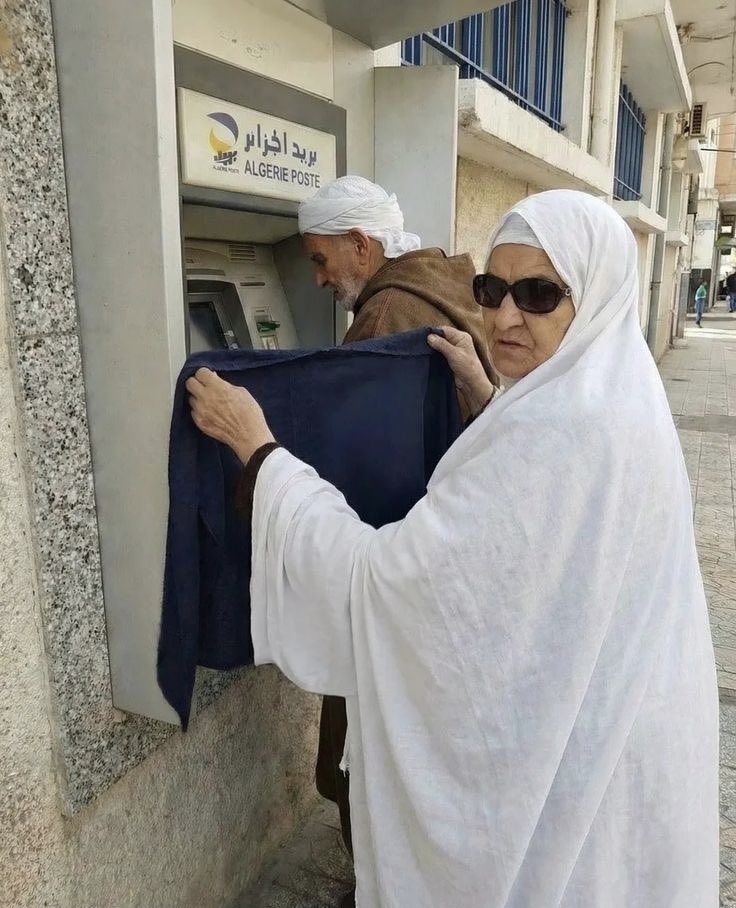 Explorer Of Moments tweet media