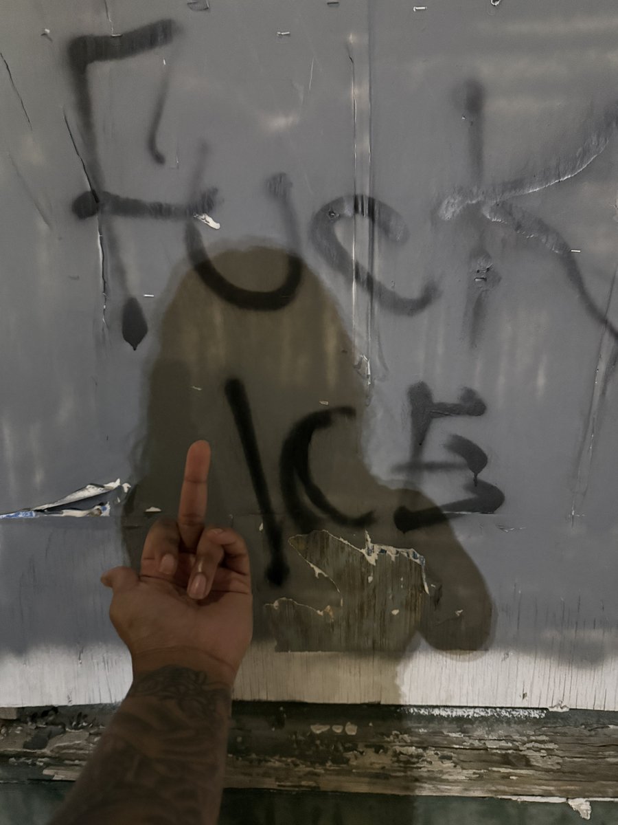 ✢♡.*.•*•.*. Zi .*.•*•.*.♡✢ tweet media