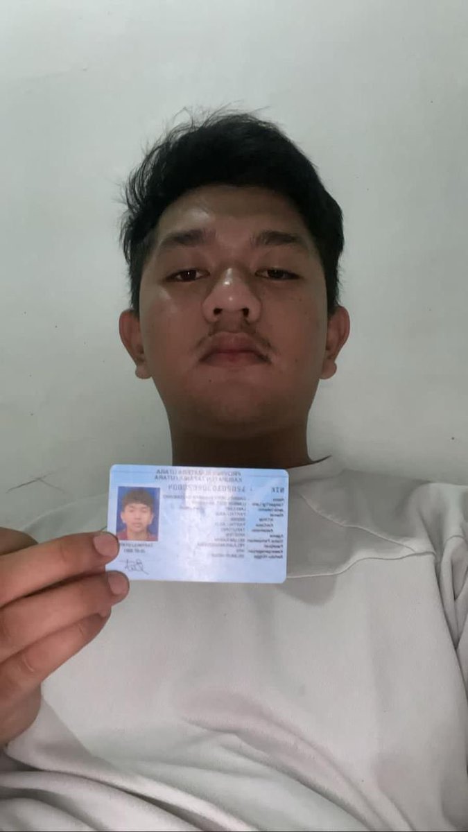 mbakflowy's tweet photo. HATI-HATI PENIPUAN‼️
Help rt biar tidak ada korban selanjutnya 

Penipuan Pemulihan Akun by Cela, ini akunnya @pevcut 
Rekening yg di pake 
-SEABANK 901808327480 A.N AURA VIRDANIA RAMADHANI
- DANA 083175016255 Muh. Rifxx
#ScamWarning  #penipu https://t.co/NkwdCJFCdc