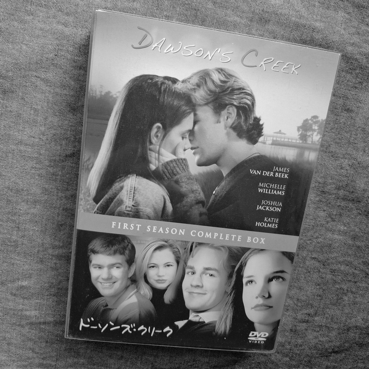 JUNCONKMR's tweet photo. James Van Der Beek🕊
去年のチャリティイベントの発案がMichelle WilliamsだったことをKatie HolmesのIGポストで知った。
Dawson's Creekの魅力はメタ視点のアイロニカルなセルフツッコミと各エピソードの使用曲センス。シーズン1のみの販売は惜しすぎる。 https://t.co/d0XgK0uq9m