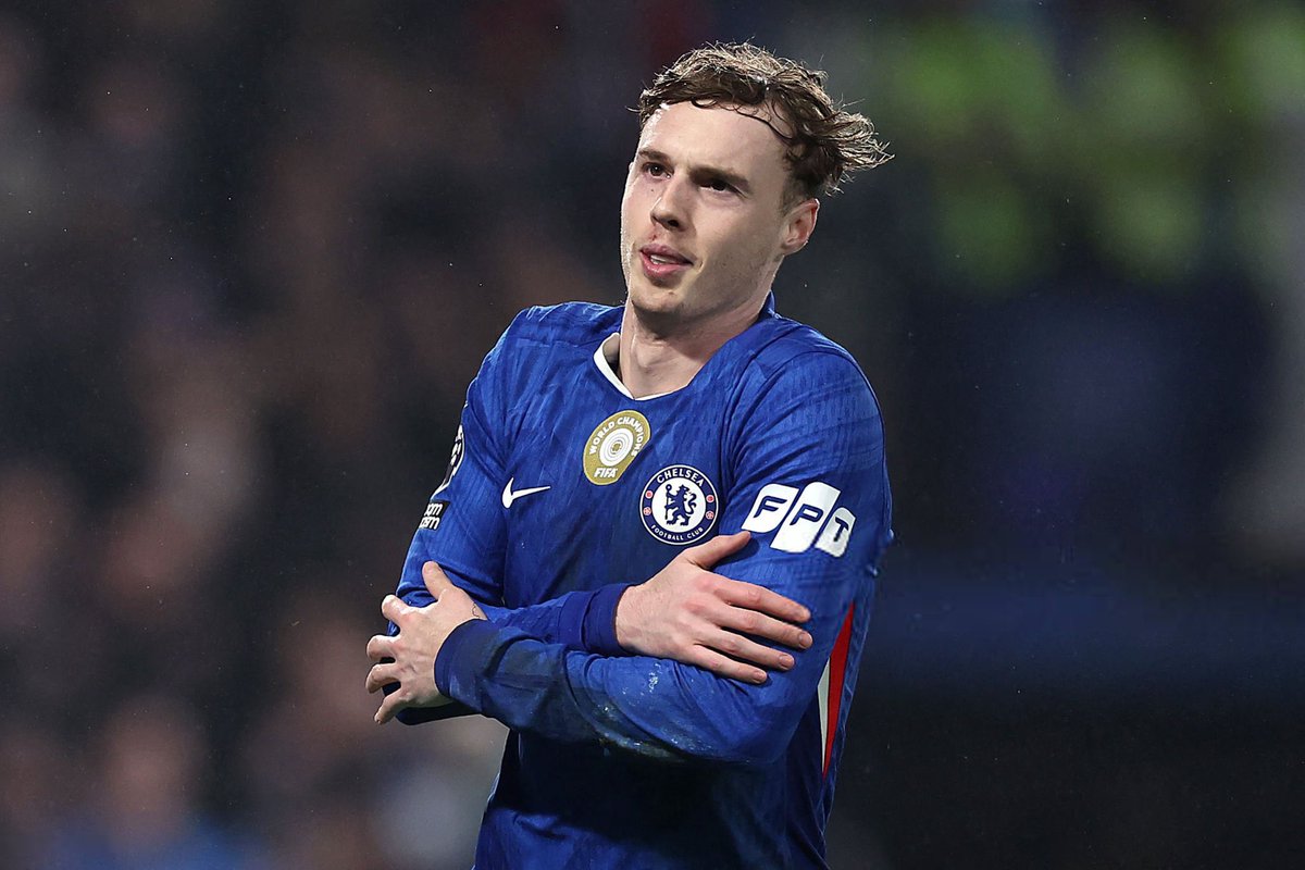 Roy Keane on Palmer:..

“A bit of jealously towards him because of his attitude, opposite to when I played. When I see players who can make the game look so easy, plays like he is playing in the street.” 

High praise.