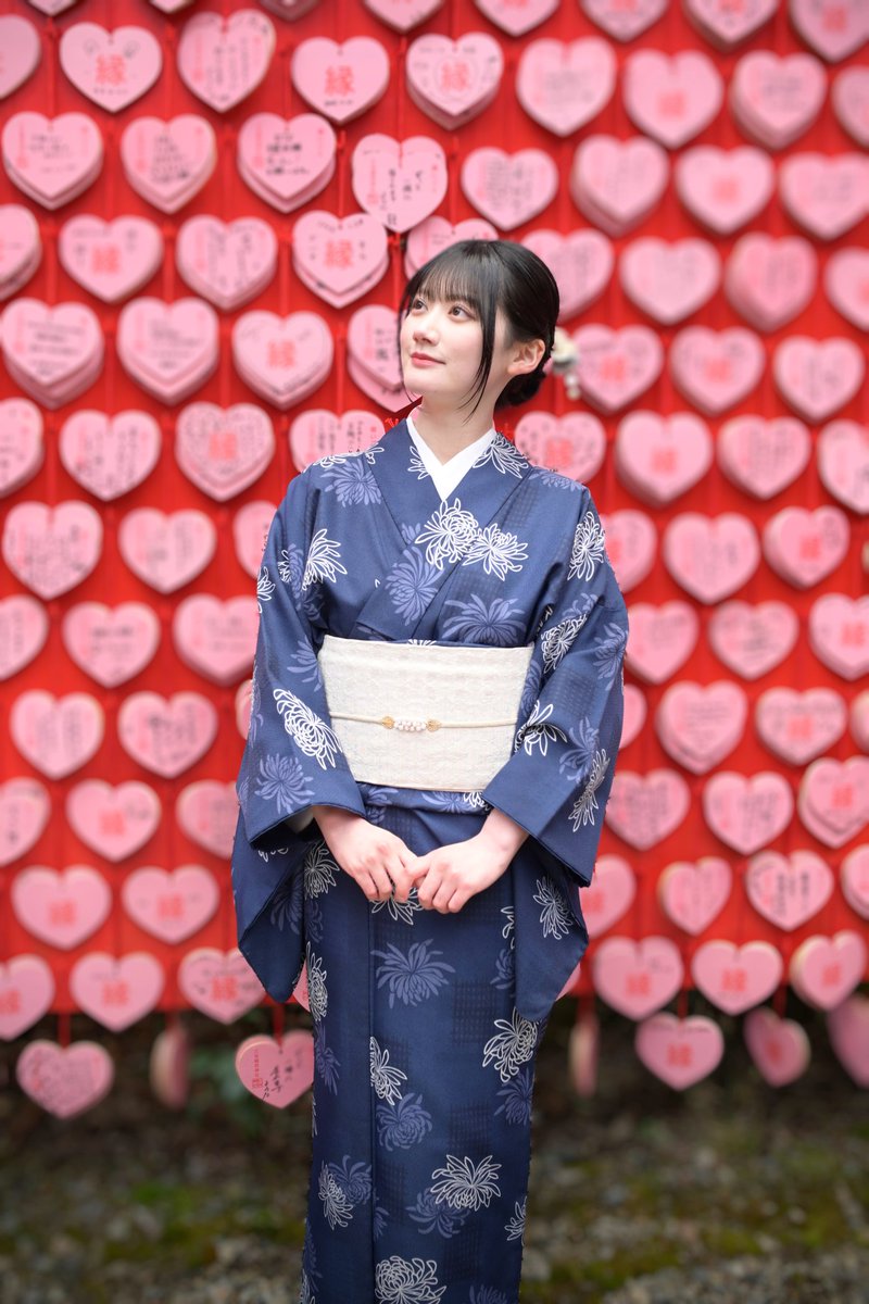 2026/2/1 フィオーレ撮影会
撮影場所：犬山城下街周辺
モデル みりん さん(<a href="/mirin_portrait/">みりん</a>) 

定番のハートの絵馬だけど文字が鮮明に写ってた為、ぼかし加工処理したら髪飾りもボケてしまった