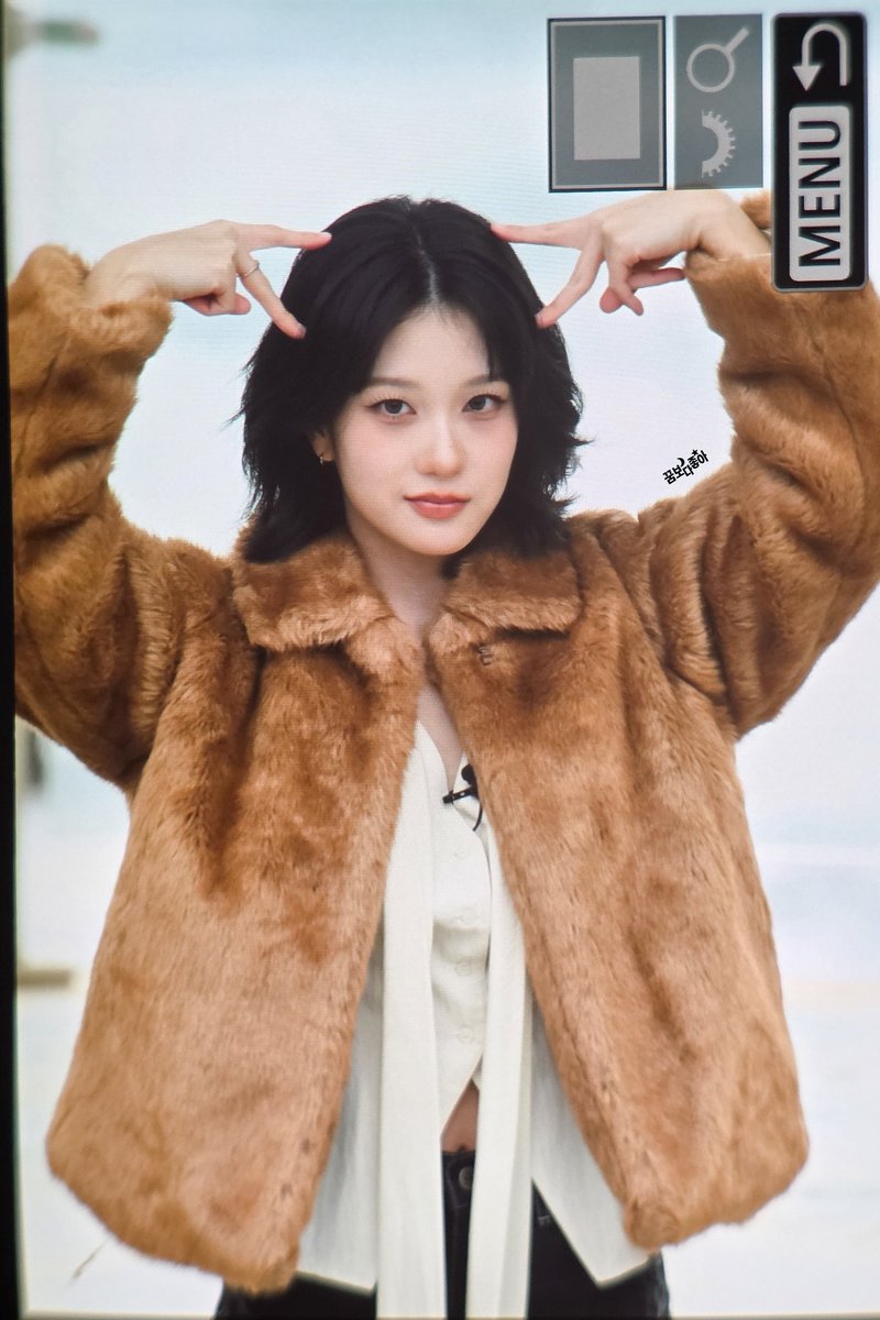 eyecontact0124's tweet image. 260212 이서연 덕밥집
진짜 너무 행복했던 하루였어
#이서연 #YSY #YiSeoyeon