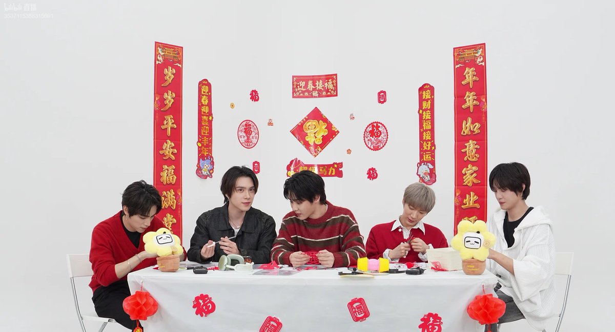WayV Spring Festival Live on Bilibili has started! 
Watch now~

🔗 live.bilibili.com/22258353?live_…

#WayV #威神V <a href="/WayV_official/">WayV</a>
