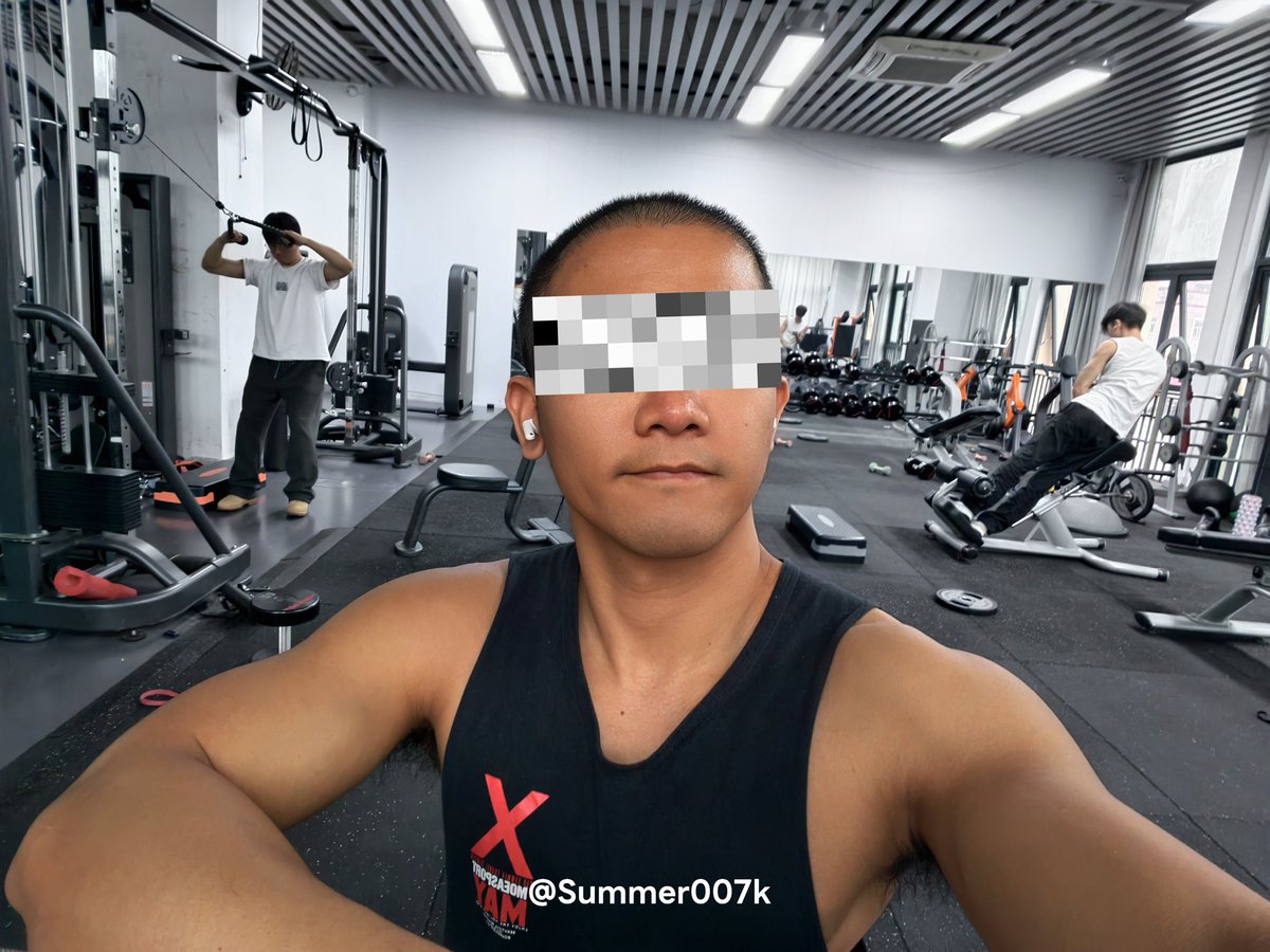 SummerHK tweet media