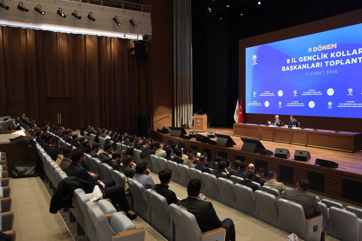 81 İl Gençlik Kolları Başkanları Toplantısı,
Yusuf İBİŞ başkanlığında; İl Başkan Vekilimiz Sayın Yusuf BAYRAM’ın katılımlarıyla gerçekleştirildi.

Gençlik Kolları Genel Başkanımız Sayın Yusuf İBİŞ’in riyasetinde gerçekleştirilen toplantıda, Türkiye geneli Aralık ayı üye