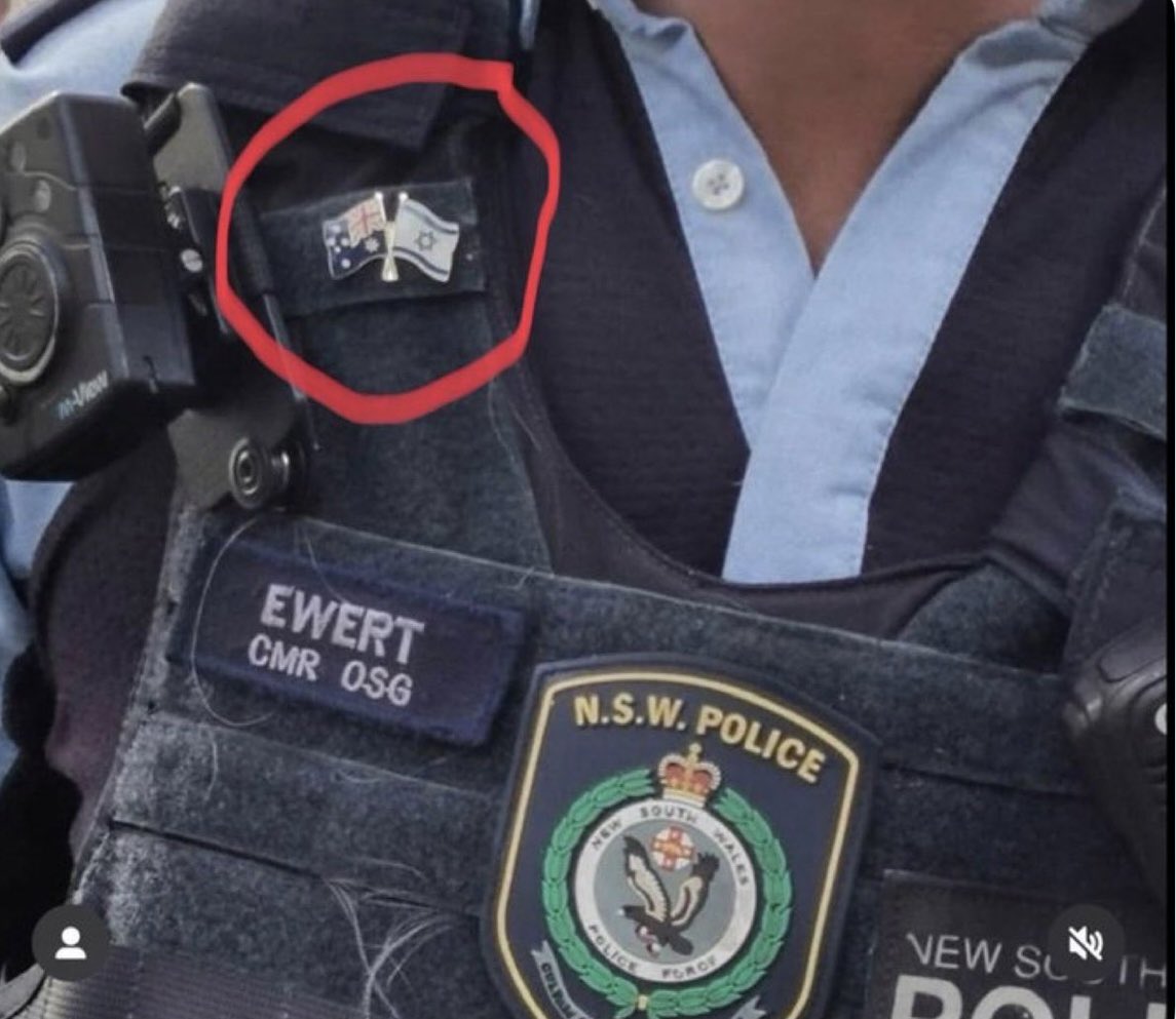 How in the godforsaken fuck do we live in a country where multiple people have lost their jobs for wearing Palestine pins or keffiyehs but this prick can wear an Israeli pin at work and according to <a href="/nswpolice/">NSW Police Force</a> and <a href="/ChrisMinnsMP/">Chris Minns</a> that’s just fine and fucking dandy? 

#NewsCorpse