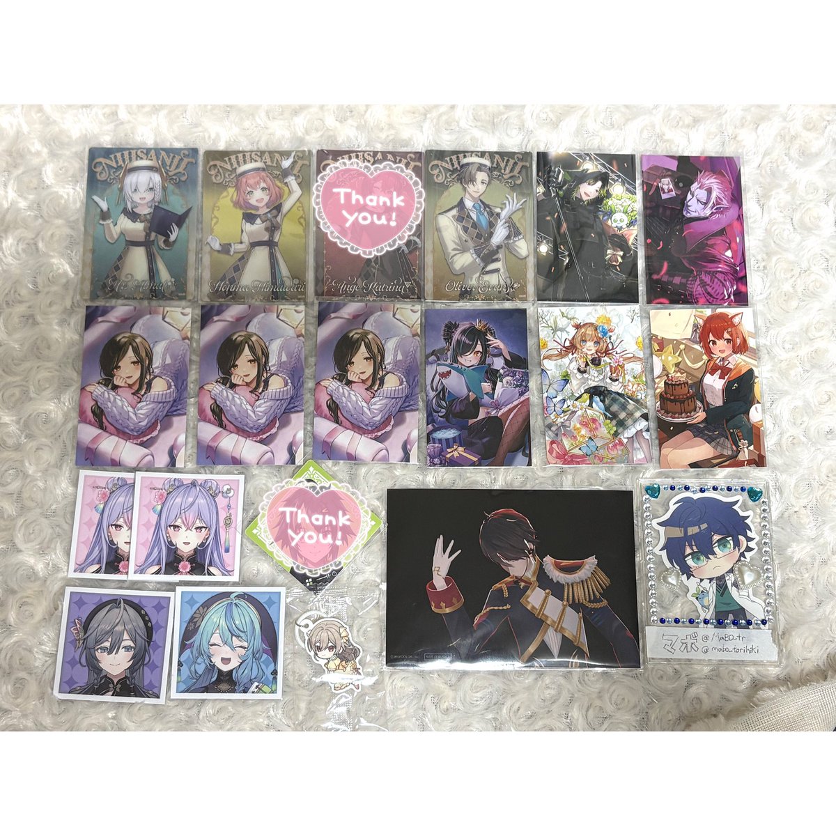 MaBO_tr's tweet photo. 【にじさんじ 交換 譲渡】
ウエハース1 周年 ステッカー
ノスタルジアコレクション など

譲) 画像①

求) 画像②、リプにある③ (その他も検討可)、
もしくは希望額

1~からでも可能です。
都内手渡し、もしくは郵送も可能。
迷子を無くすためものによって複数：1可能です
よろしくお願いいたします。 https://t.co/vJIGvkCnKO