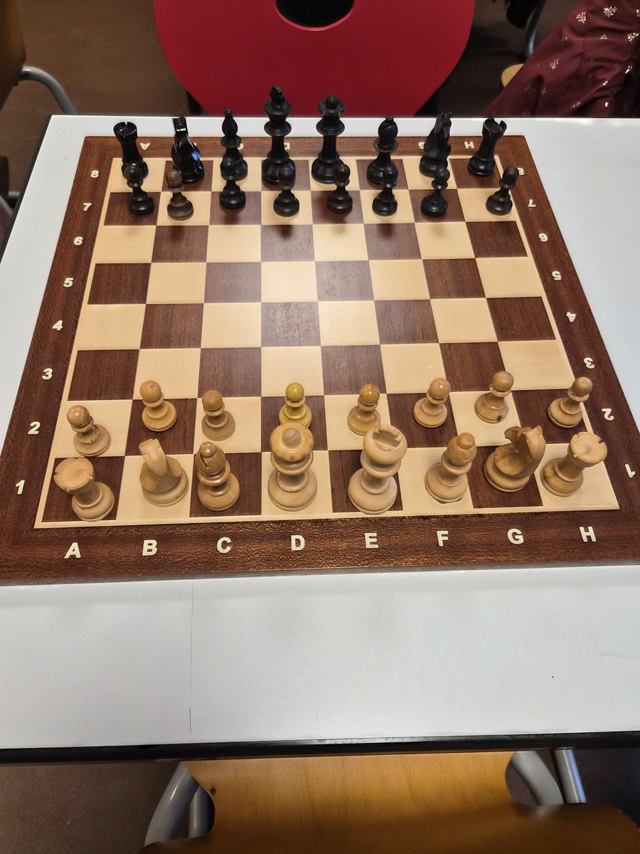 Maxi Prof tweet media