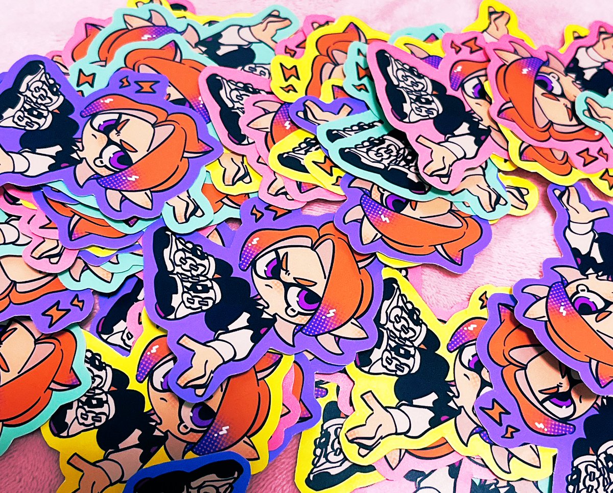 全部ハサミでカットしてて手首イカれそう
3/1無配します
マジでかわいい