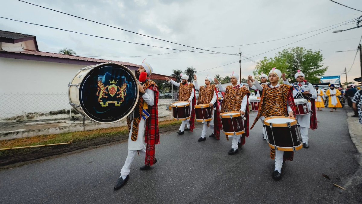 Sri Dasmesh Pipe Band tweet media