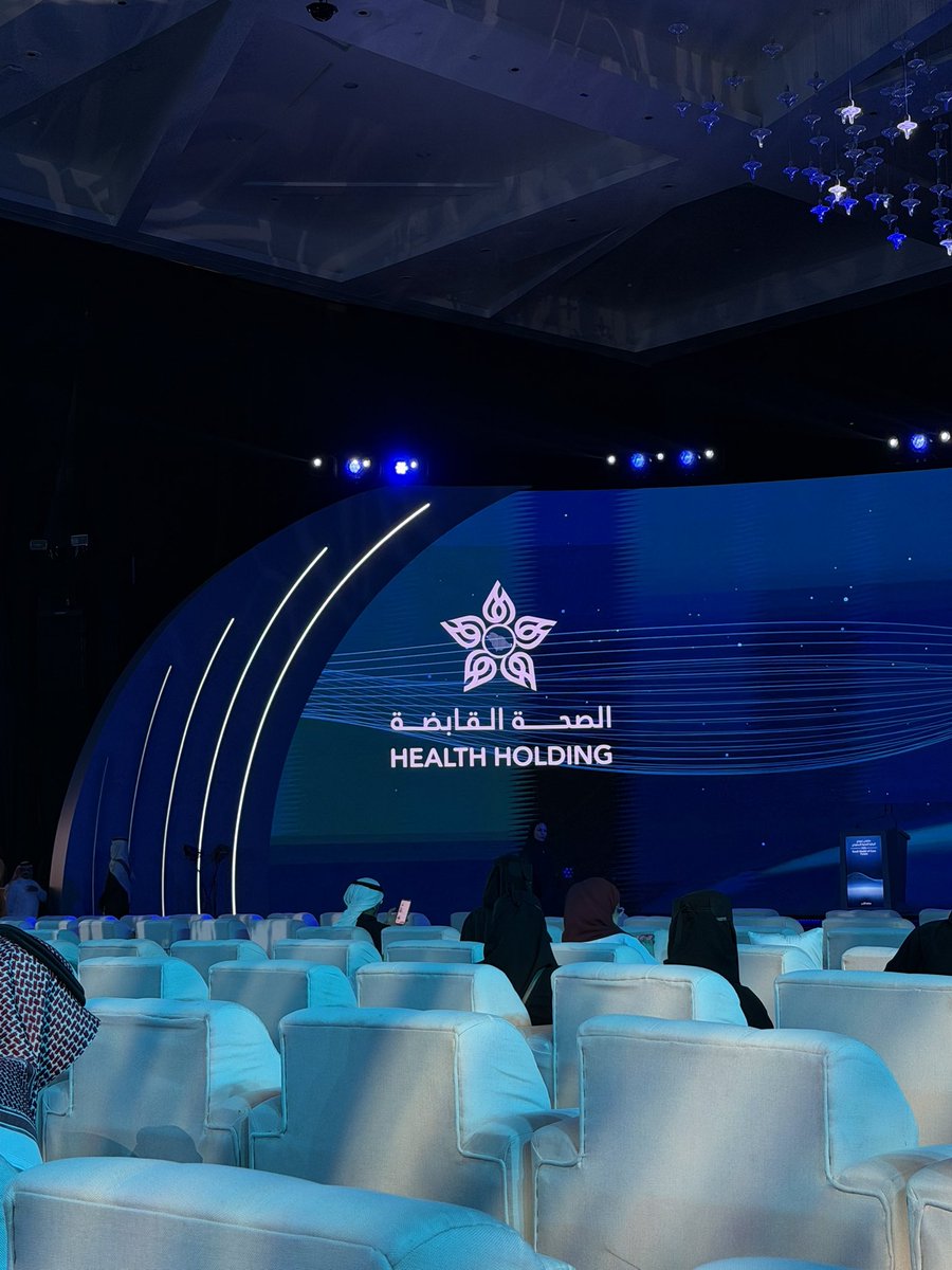 8_fayibrahim's tweet photo. ملتقى سعودي .. يلهم العالم 🇸🇦🤍

#ملتقى_نموذج_الرعاية_الصحية_السعودي 2026

شهدنا قصصًا ملهمة تعكس التحول الحقيقي في قطاعنا الصحي، رحلة تقودنا وصولًا إلى مجتمع ينعم أفراده بالصحة وجودة الحياة، تحقيقًا لمستهدفات #رؤية_السعودية_2030 

#وطن_ينبض_بالصحة
#الصحة_القابضة
#صناعة_الأثر https://t.co/tLdbY9iDvl