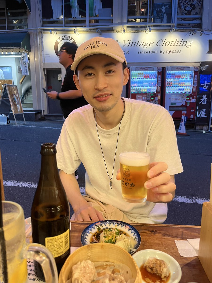 27歳になりまして、人間の歳をとる速さに驚きを感じた2月12日

いい男になれるよう頑張って生きたいと思います。

KP 乾杯