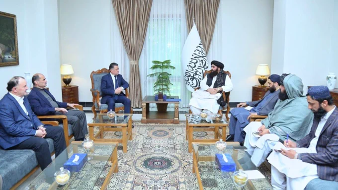 تاکید متقی و سفیر تاجیکستان بر گسترش روابط دوجانبه