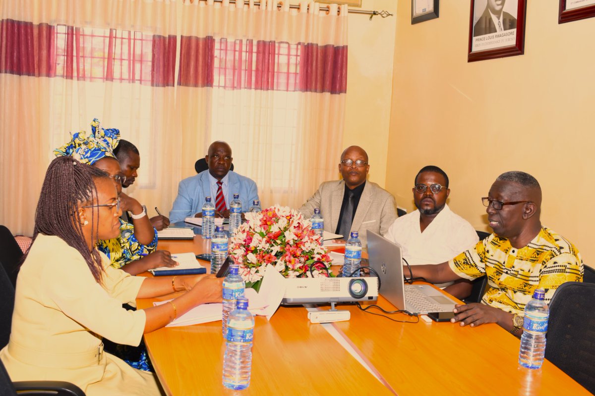 REGIE NATIONALE DES POSTES tweet media