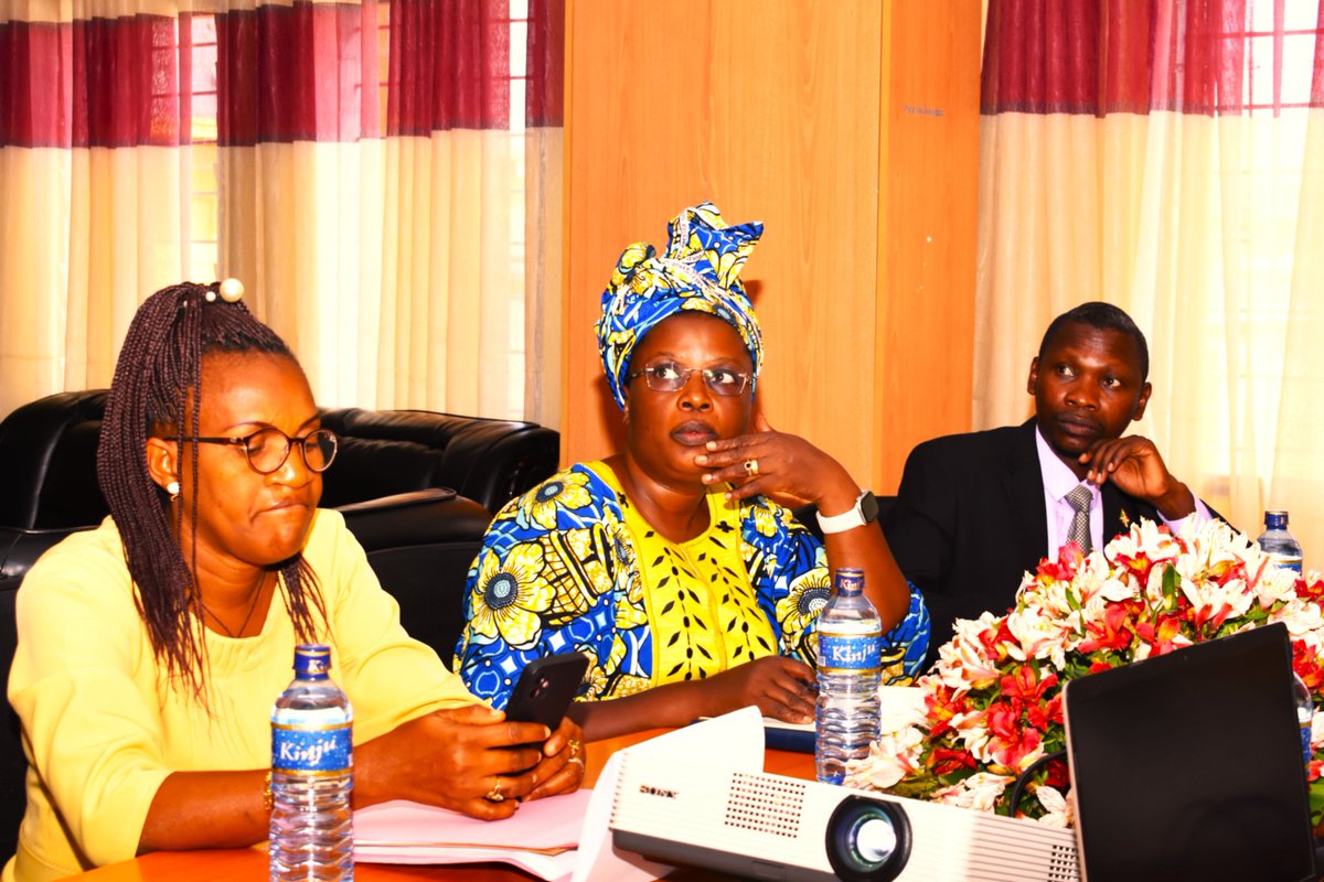 REGIE NATIONALE DES POSTES tweet media