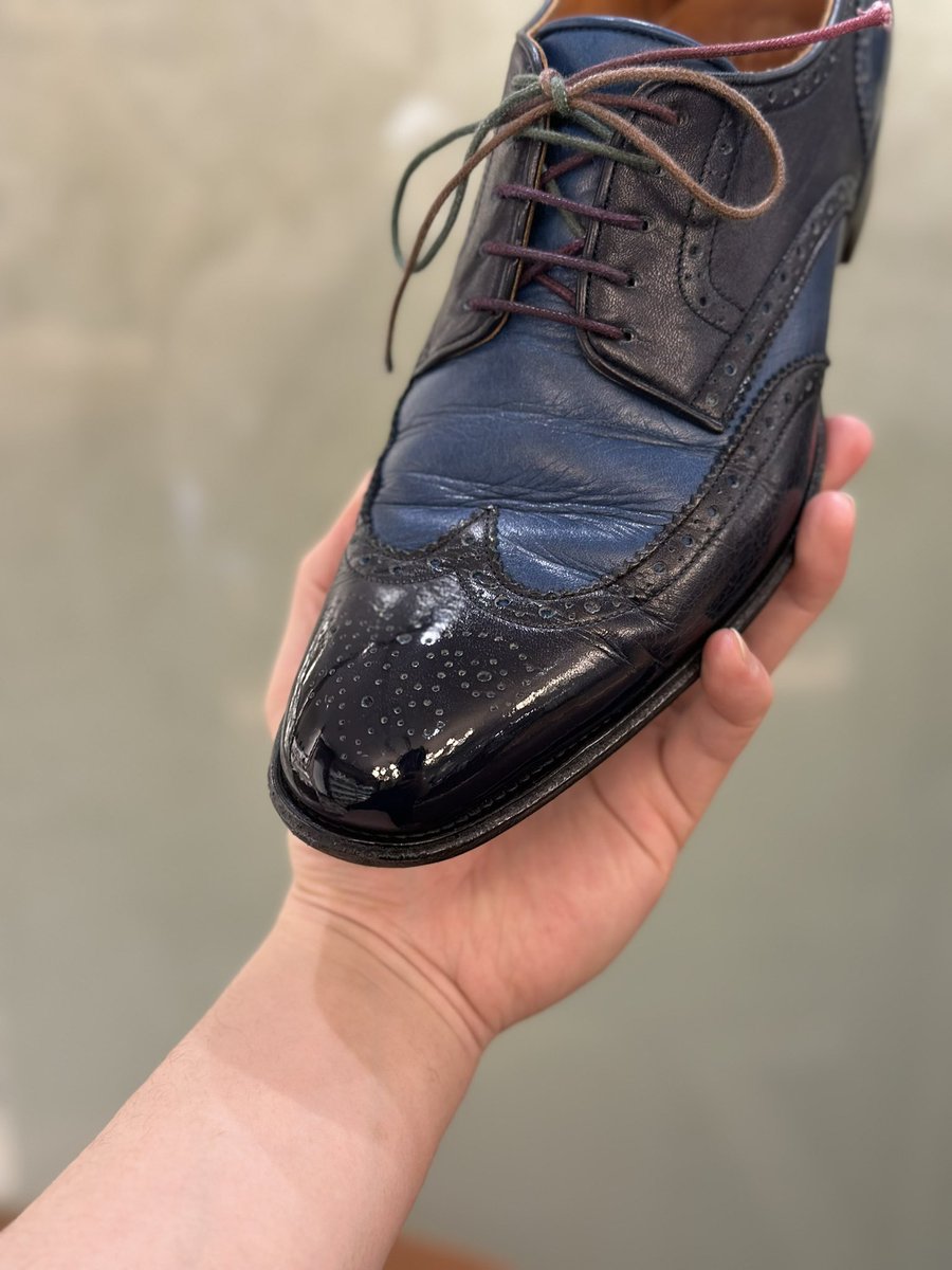 エナメルのような輝き、とご依頼。
普段より厚みを出して圧縮しています。