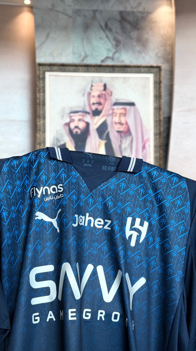 على خطاهم، نبلغ القمة 💙