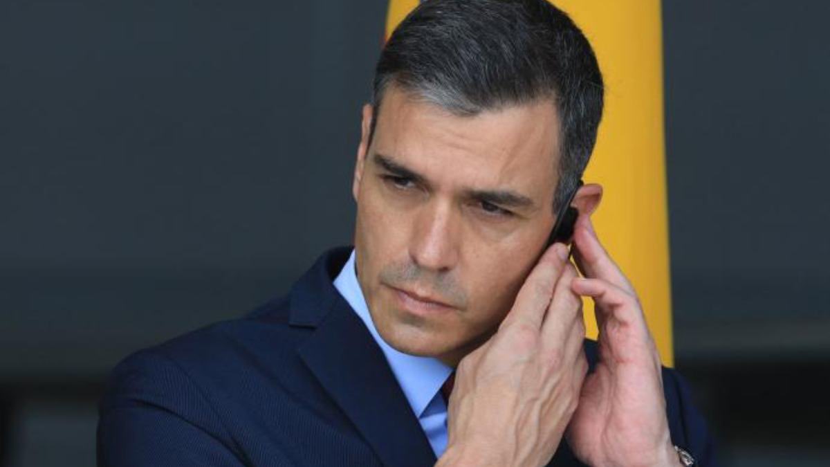 herqles_es's tweet photo. 🇪🇸🇲🇦 | Marruecos infectó el móvil de Sánchez durante un viaje a Ceuta en mayo de 2021. 

Rabat aprovechó una visita con Marlaska para introducir el software Pegasus en su teléfono, según publica en exclusiva TO. https://t.co/H3TaN56PY7