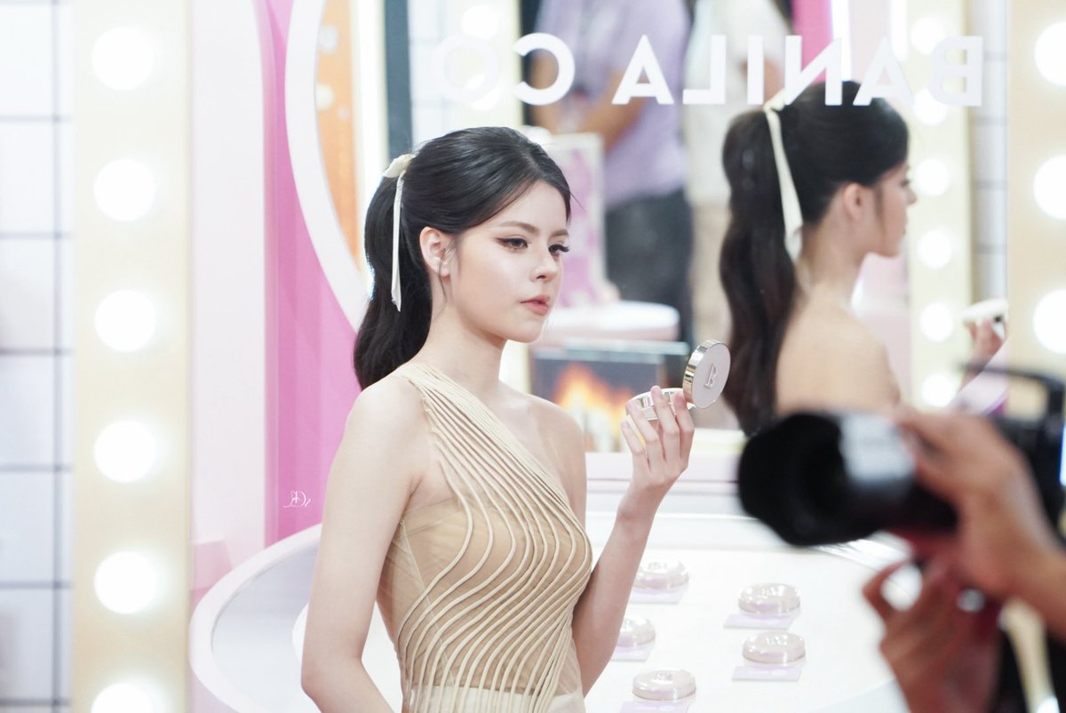 โหวเธอ เต็มล้านไม่หัก

FAY AT CMG TECH AND BEAUTY
#CMGxFAY