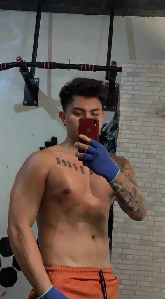 Davao Masahista Cj tweet media