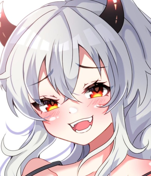 過去に描いた
ポニテ グリアロのお顔😈 