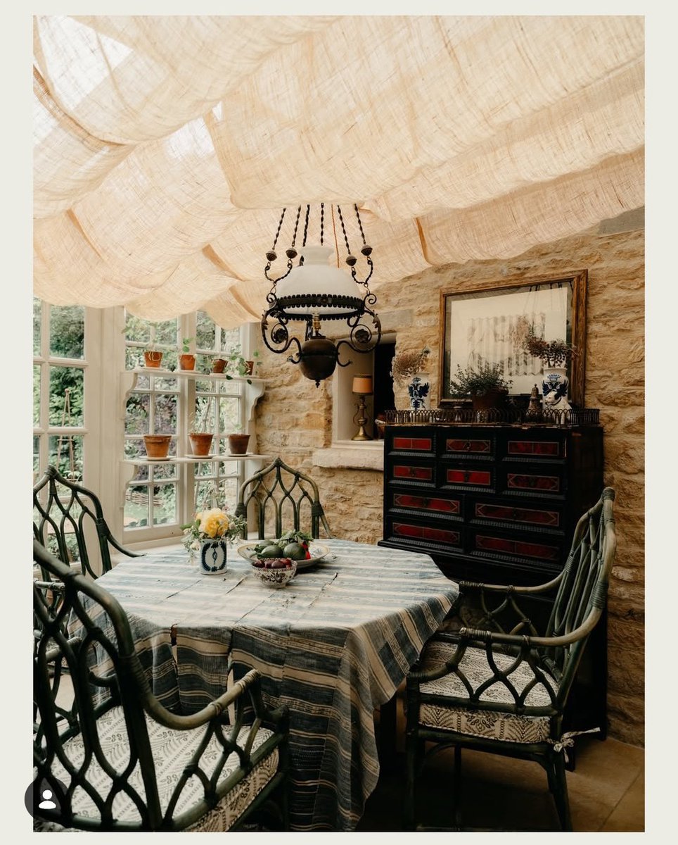 Катрусь tweet media