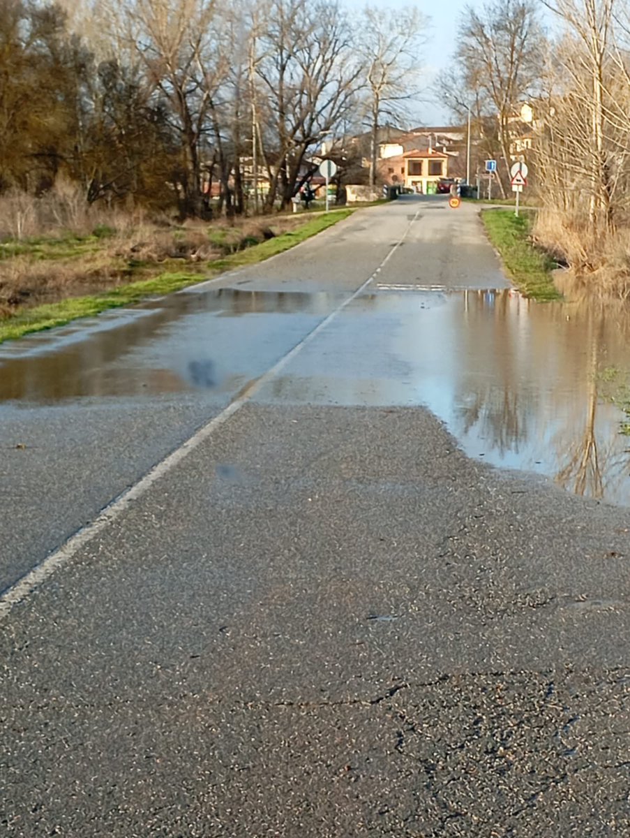 DipuSG's tweet photo. ⚠️ Abierta la carretera SG-V-2416 entre Burgomillodo y Carrascal del Río, con precaución https://t.co/T65o6JEOld