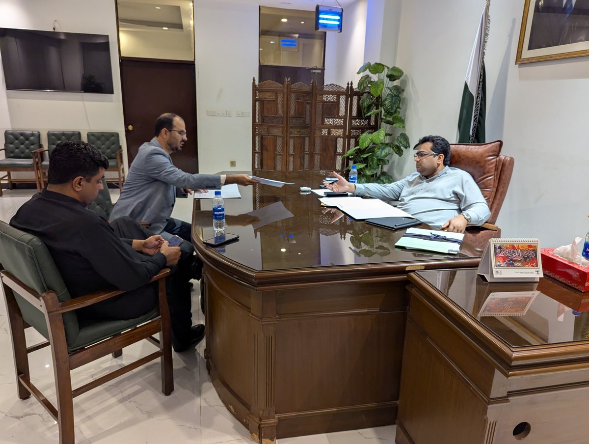 𝐒𝐙𝐀𝐁𝐈𝐒𝐓 𝐙𝐀𝐁𝐓𝐞𝐜𝐡 𝐓𝐓𝐂 𝐇𝐮𝐁 𝐂𝐡𝐚𝐩𝐭𝐞𝐫
Our Head of Chapter conducted a productive meeting with Mr. Ismail Ibrahim Baloch, Deputy Commissioner Hub, to discuss the ongoing electricity load shedding issues impacting training activities at the institute. During