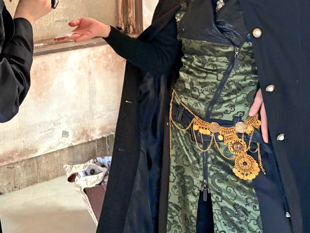 #甘き感染ドラックパーティー2
Ecrin〜えくらん〜様(<a href="/Ecrin_Steampunk/">Ecrin ~えくらん~</a>)の首飾りに一目惚れ！
その場で腰に装備させていただきましたが、存在感のすごいこと
帯飾りにも使えるのではとアドバイスもいただいたし、いっぱい使いたいなあ