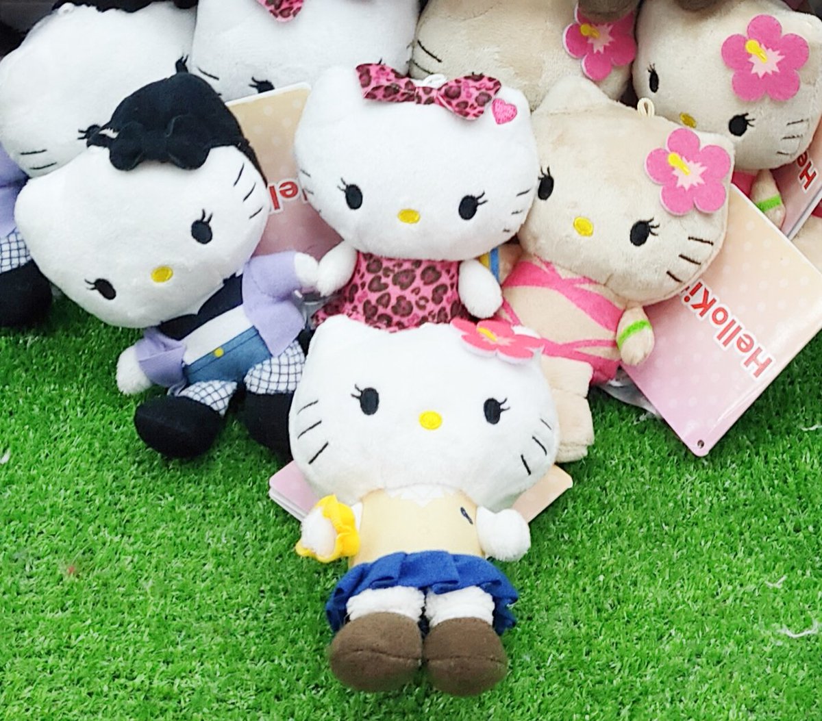 景品入荷情報！！ 『ハローキティ マスコット XOXOギャルおすまし