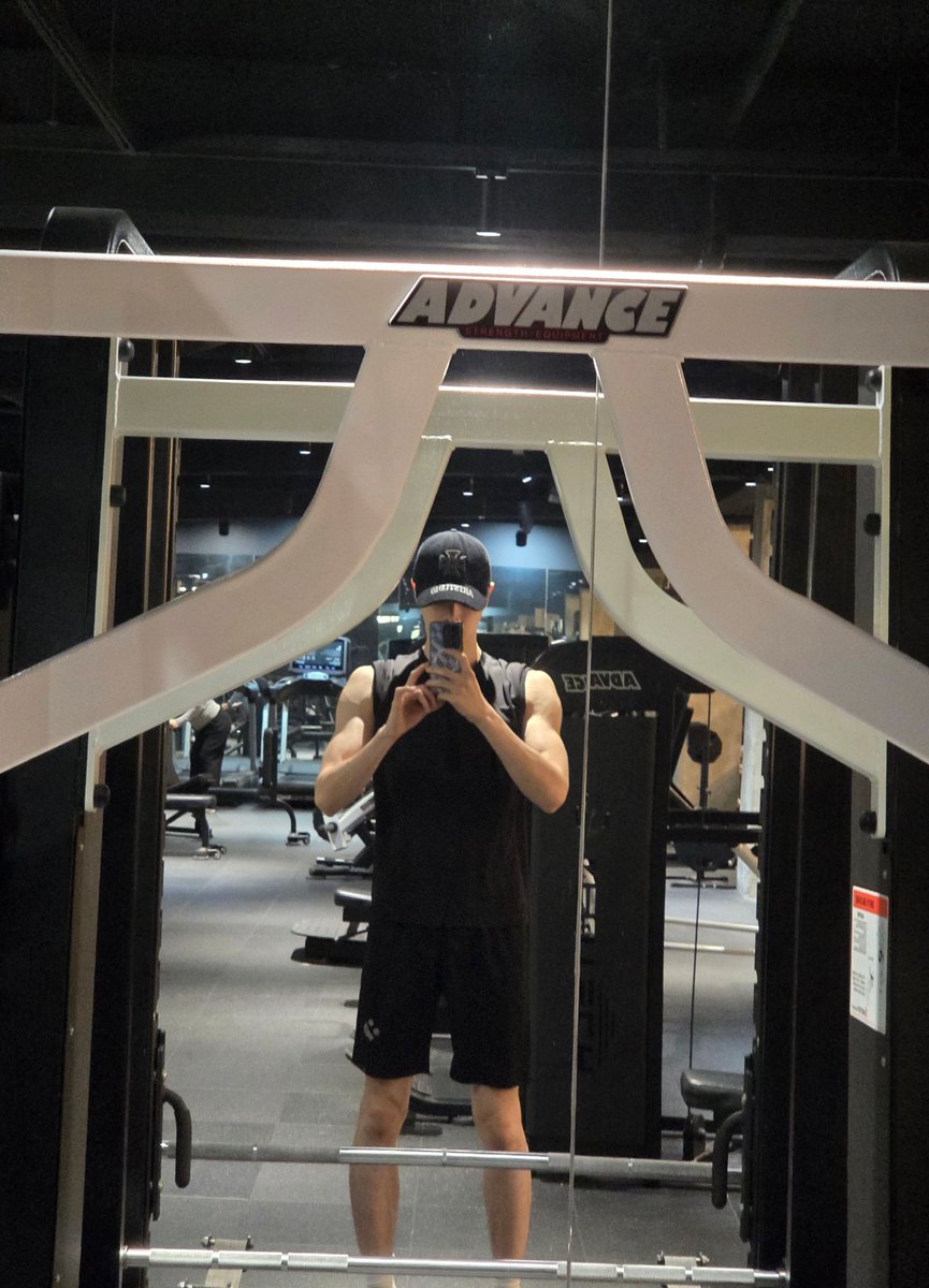 saintscsins's tweet photo. 달다 https://t.co/r3lCb2mE0g